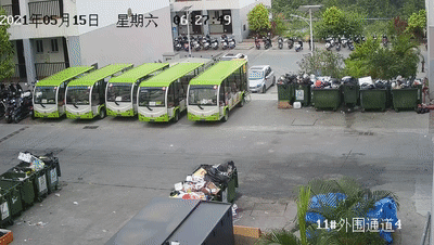 5月15日广西百色学院摆渡车充电时爆燃